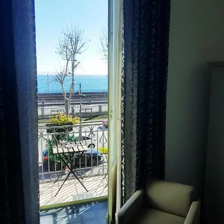 I Puritani 4* Catania