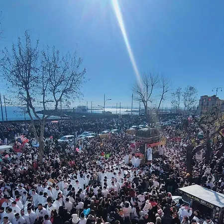 לינה וארוחת בוקר I Puritani 4*