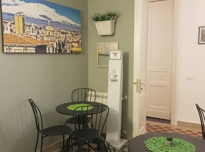 I Puritani فندق مبيت وإفطار كاتانيا