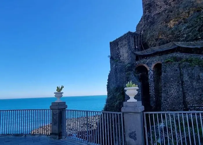 فندق مبيت وإفطار I Puritani كاتانيا